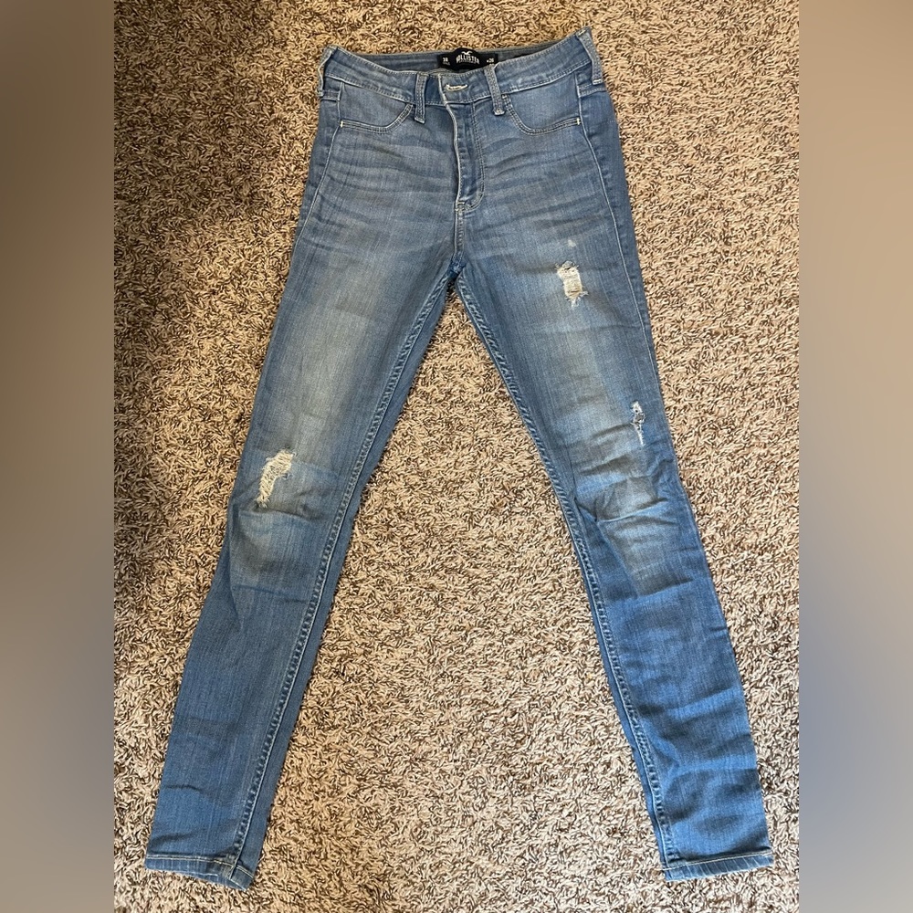 Hollister distressed jeggings